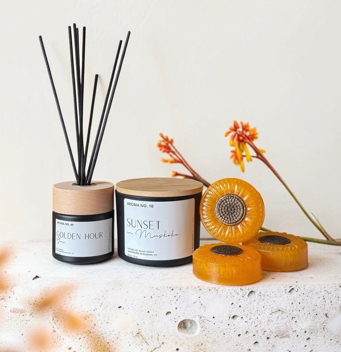 ✨ The "Golden Hour" Glow: How to Layer Scents for the Ultimate Late-Summer Vibe 🌅🕯️